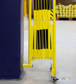 Barrera extensible con ruedas y fijación a pared, amarillo/negro, long. 3,6 m - Barrera extensible con ruedas y fijación a pa... Barrera extensible con ruedas y fijación a pared, amarillo/negro, long. 3,6 m - Barrera extensible con ruedas y fijación a pa...