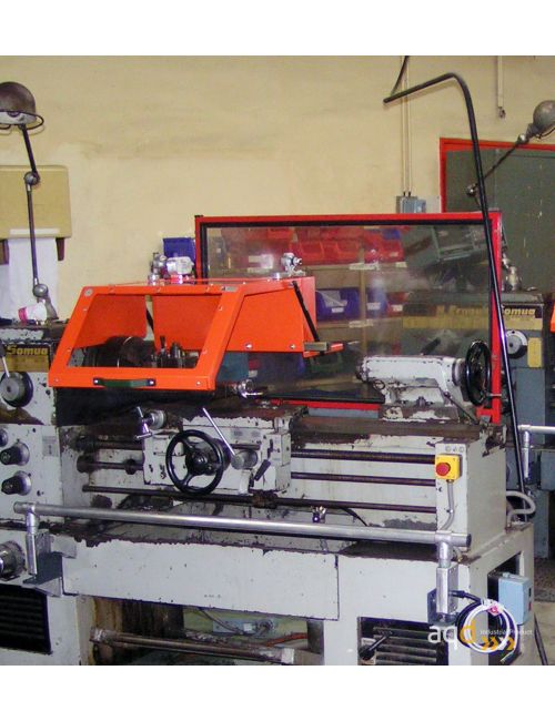 Protección batiente y envolvente para torno. Ø 500 mm x anchura 800 mm. Con interruptor eléctrico