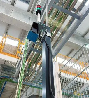 Soporte regulable en altura (hasta 3M) para sensor de radar - Radar Inxpect de seguridad industrial