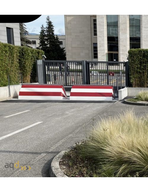 Obstáculo escamoteable de alta seguridad para accesos RB100-C80