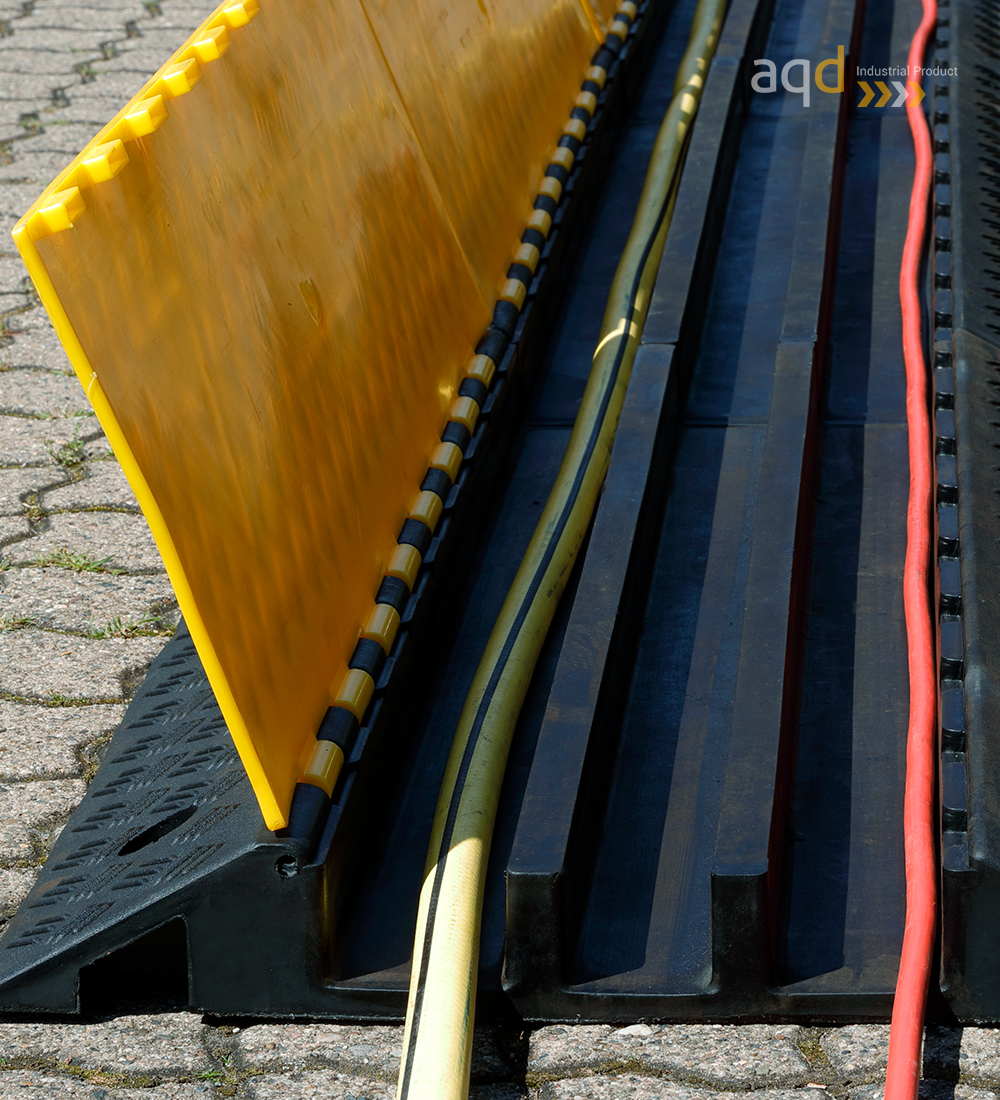 protector-pasacables-tapa-c